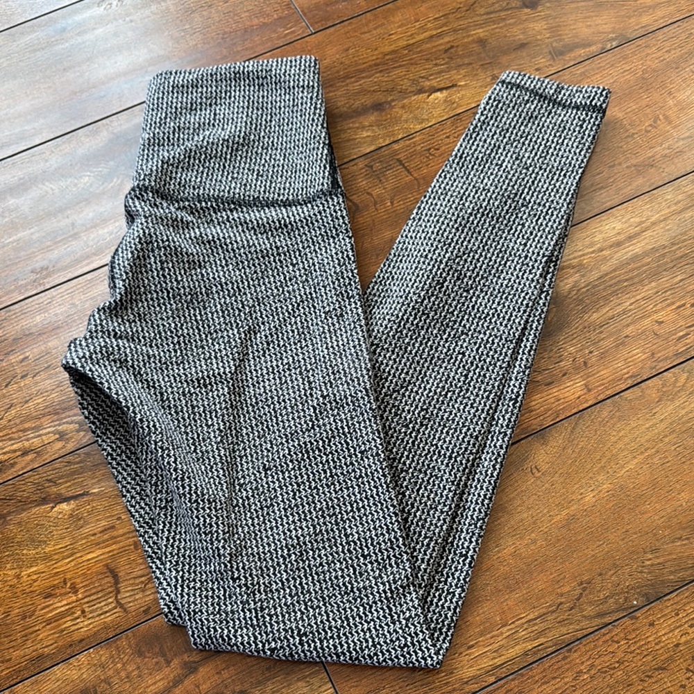Lululemon HR Leggings